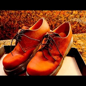 1990s champagne colored Dr Martens w/ leather upper air cushion man made soles